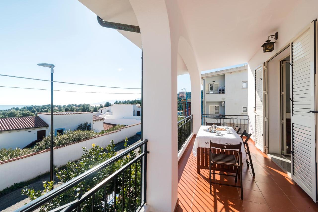 קאלה גונונה Suite Apartment La Punta מראה חיצוני תמונה