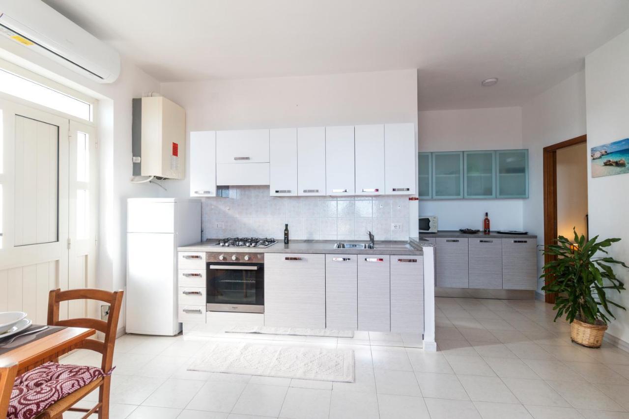 קאלה גונונה Suite Apartment La Punta מראה חיצוני תמונה