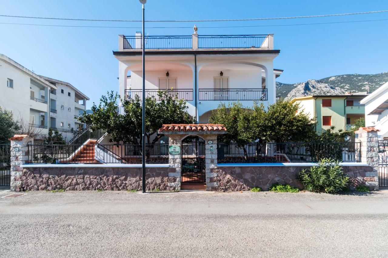קאלה גונונה Suite Apartment La Punta מראה חיצוני תמונה